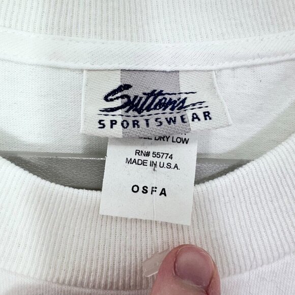 Vintage Sutton's Nightshirt Yellowstone Bear I Don't Do Mornings National Parks - Picture 4 of 8